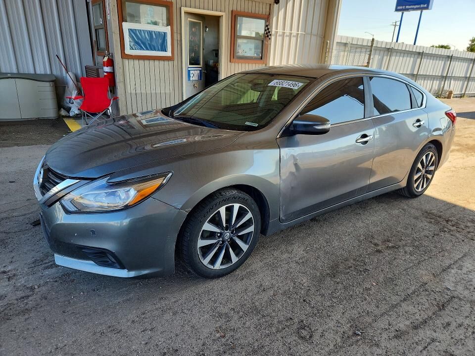 2017 NISSAN Altima