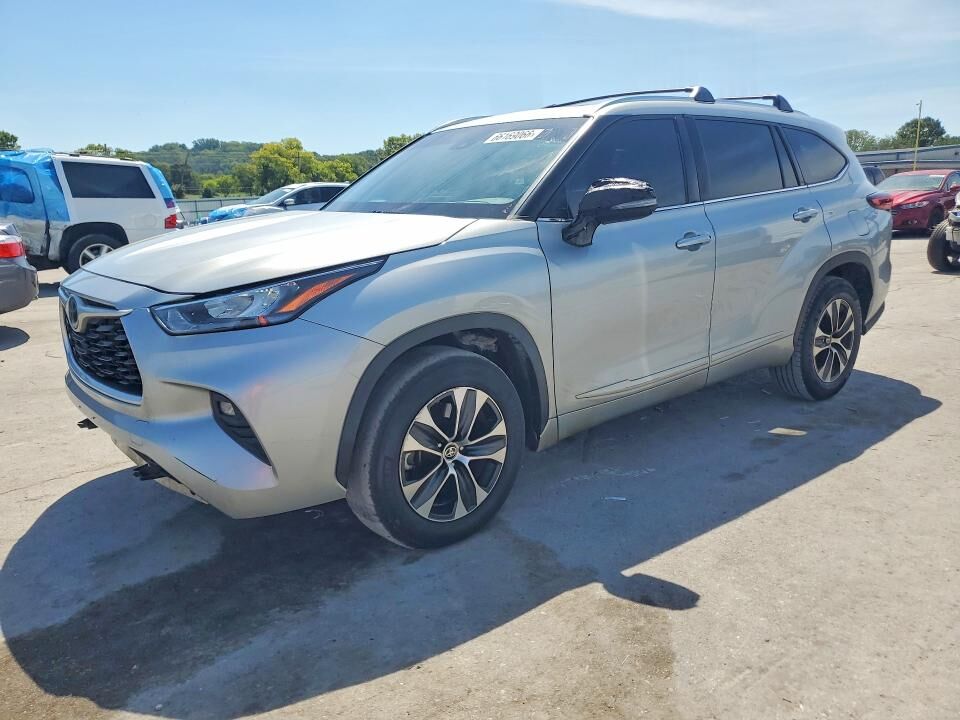 2020 TOYOTA Highlander