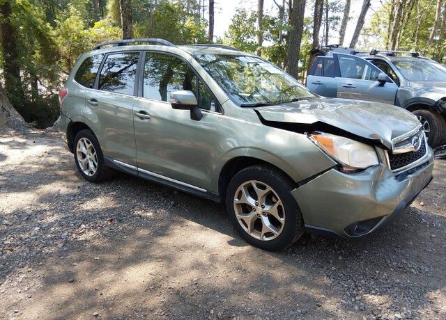 2015 SUBARU Forester