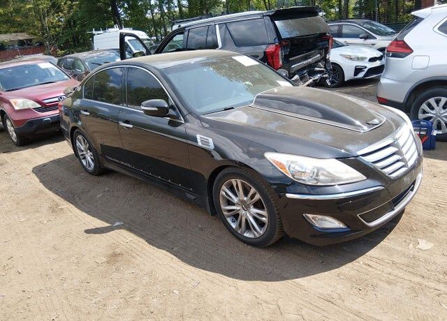 2012 HYUNDAI Genesis