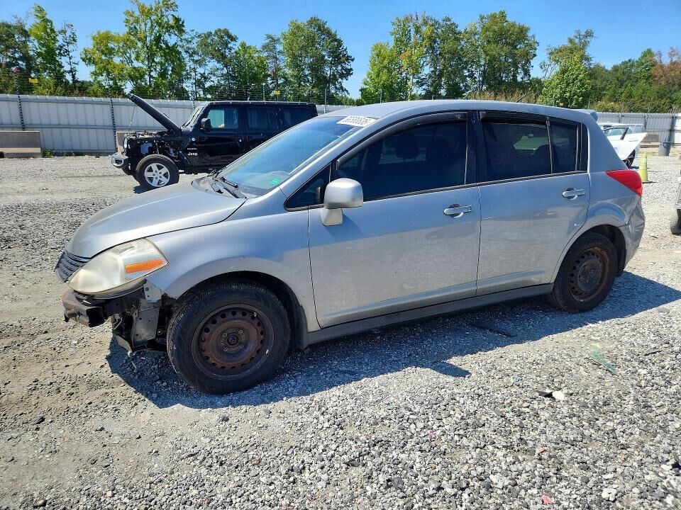 2009 NISSAN Versa