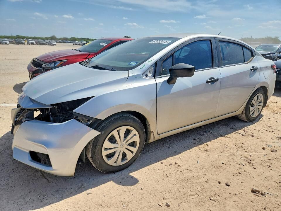 2020 NISSAN Versa