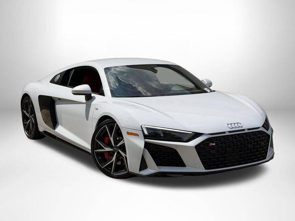 2023 AUDI R8