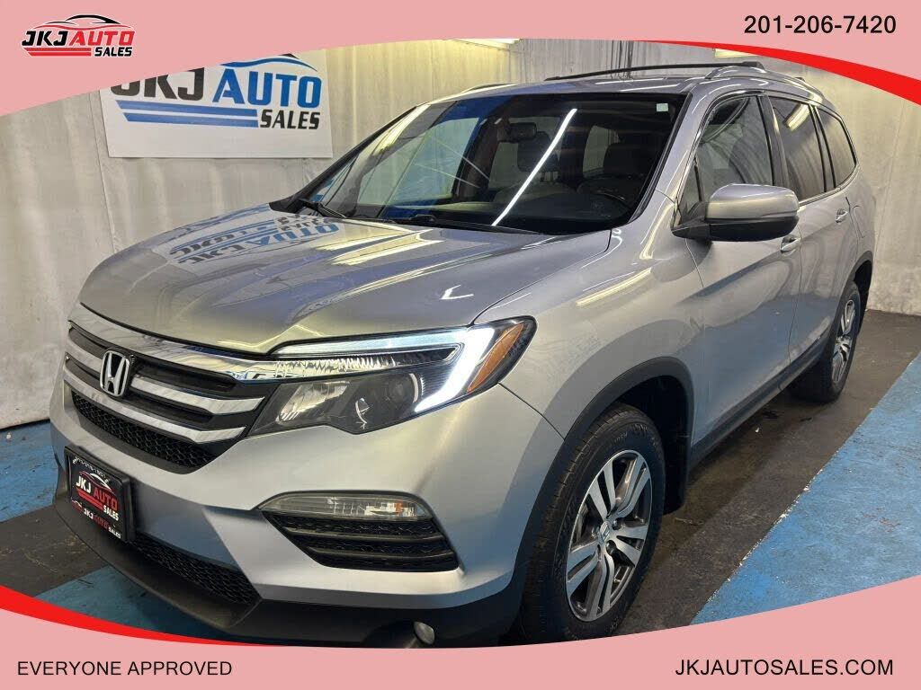 2017 HONDA Pilot