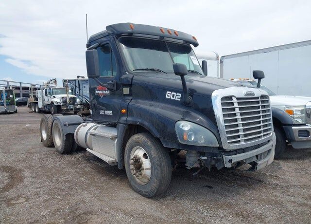2017 FREIGHTLINER Cascadia