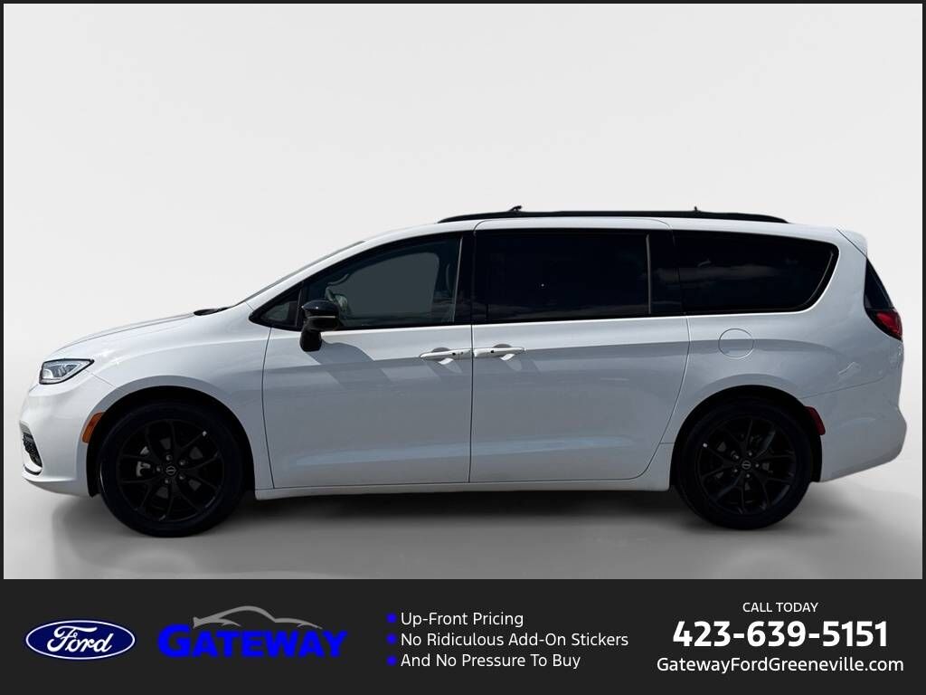 2025 CHRYSLER Pacifica