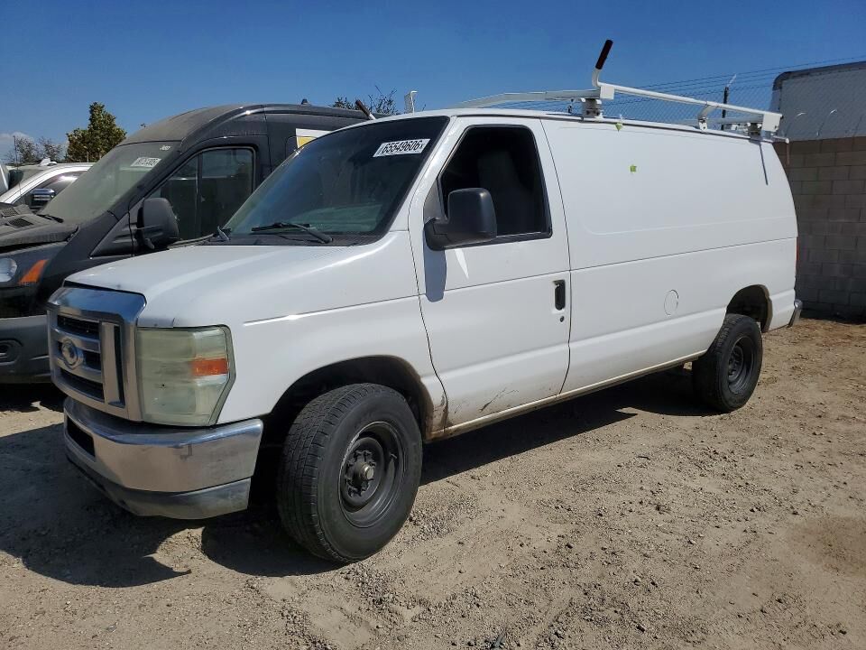 2013 FORD E-350