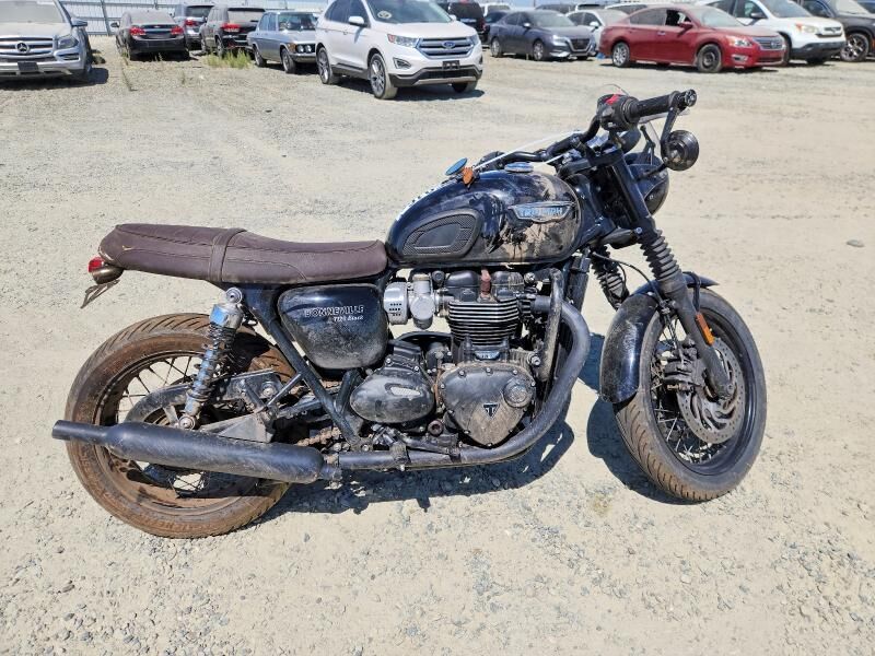 2018 TRIUMPH Bonneville