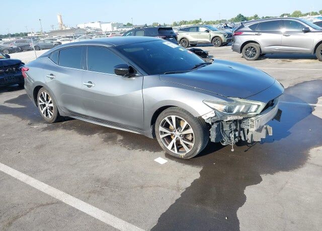 2017 NISSAN Maxima