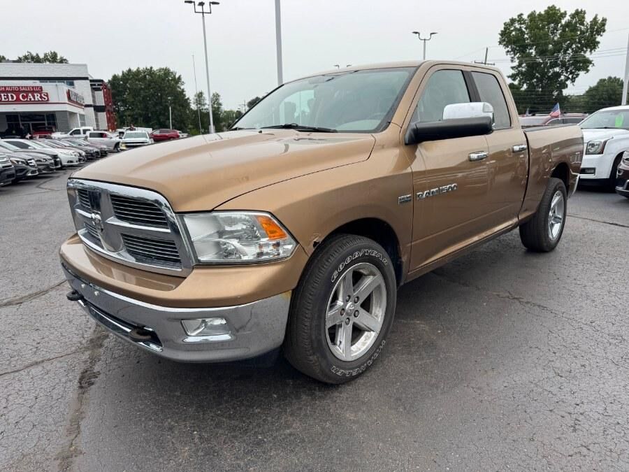 2011 DODGE Ram