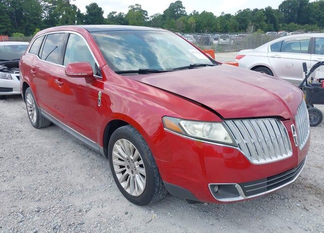 2010 LINCOLN MKT