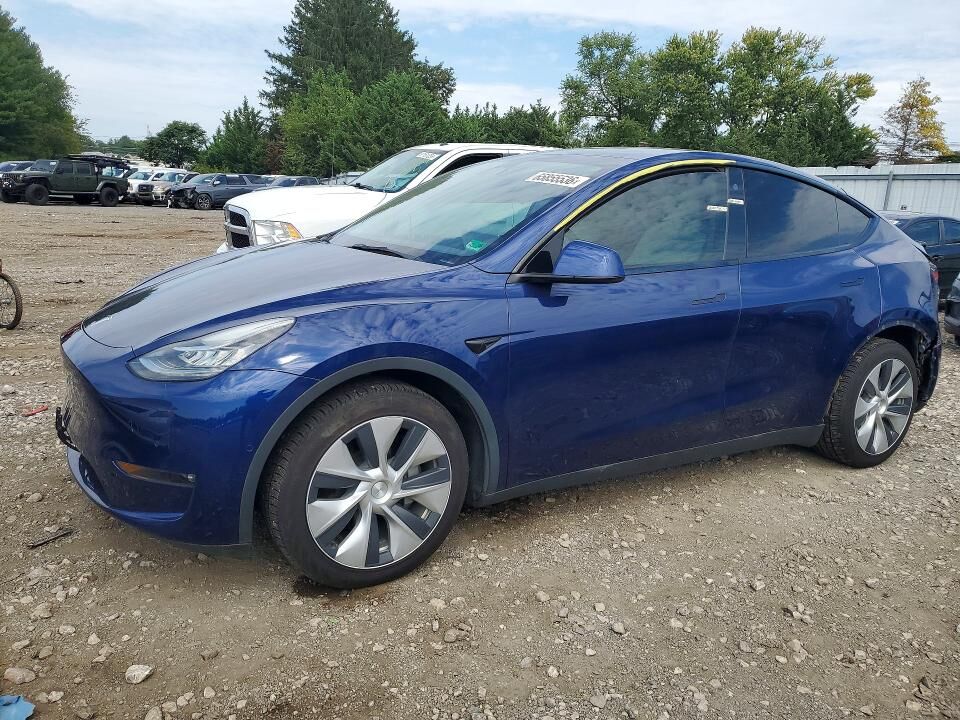 2022 TESLA Model Y