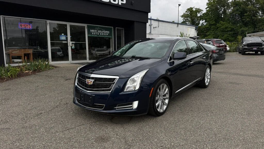 2016 CADILLAC XTS