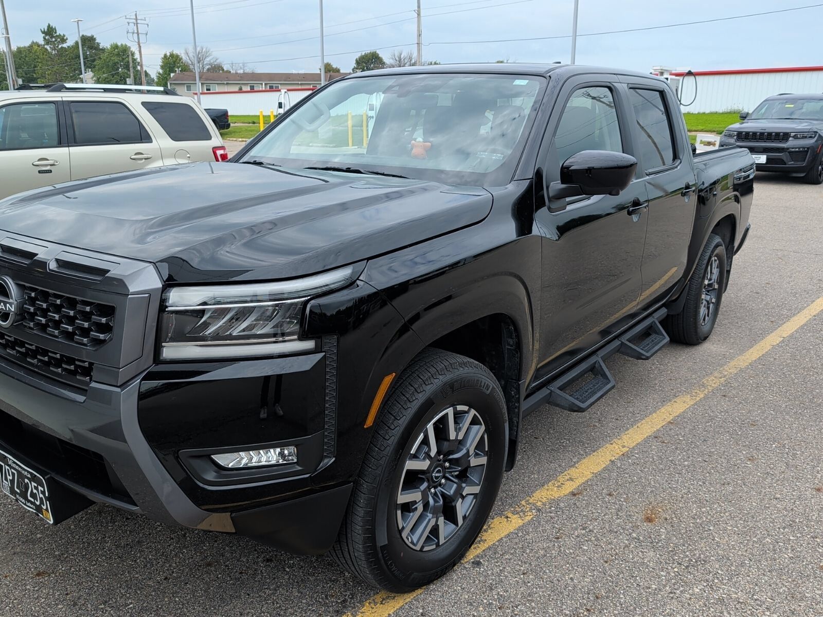 2025 NISSAN Frontier