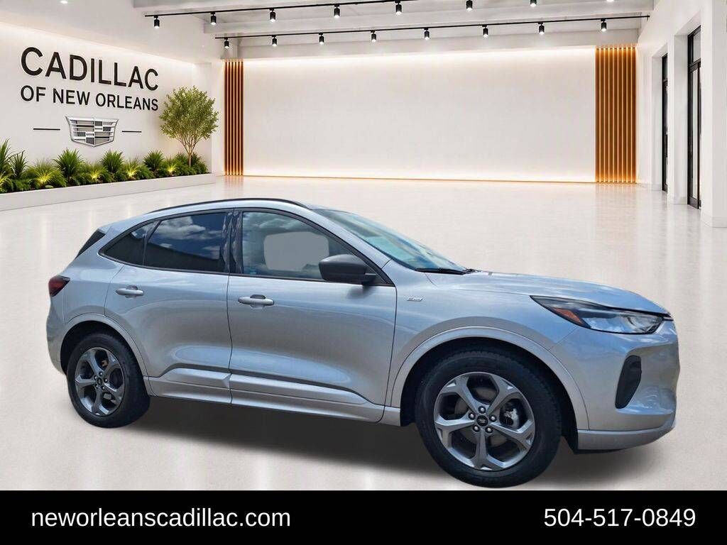 2024 FORD Escape