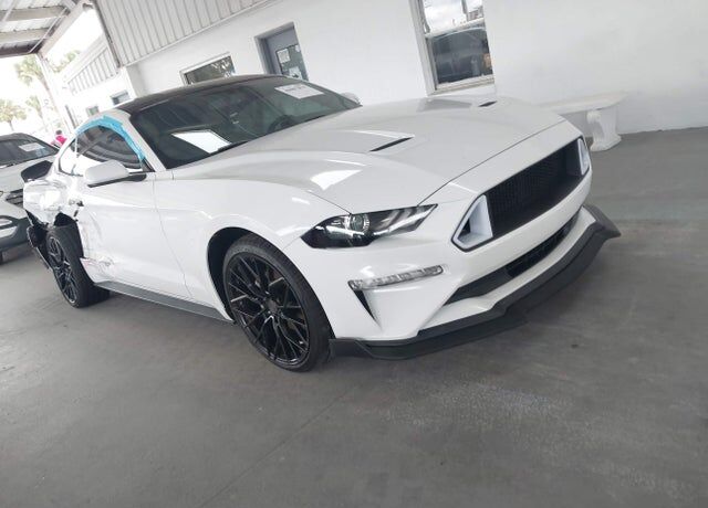 2020 FORD Mustang