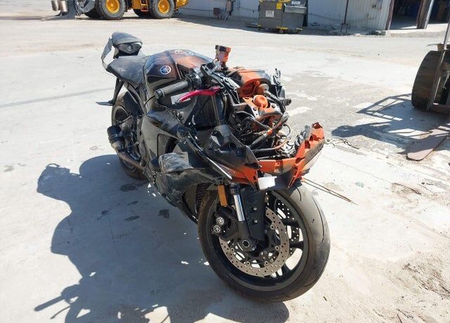 2020 YAMAHA YZF