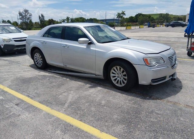 2012 CHRYSLER 300