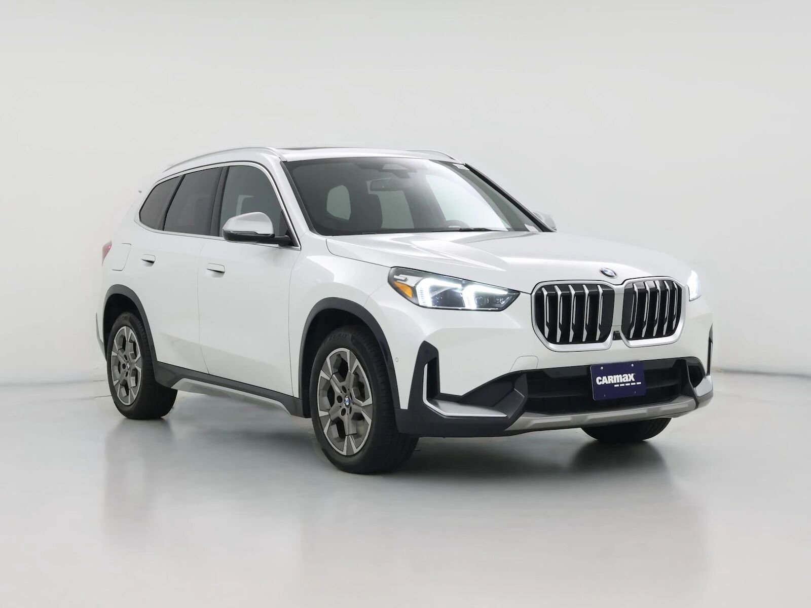 2023 BMW X1