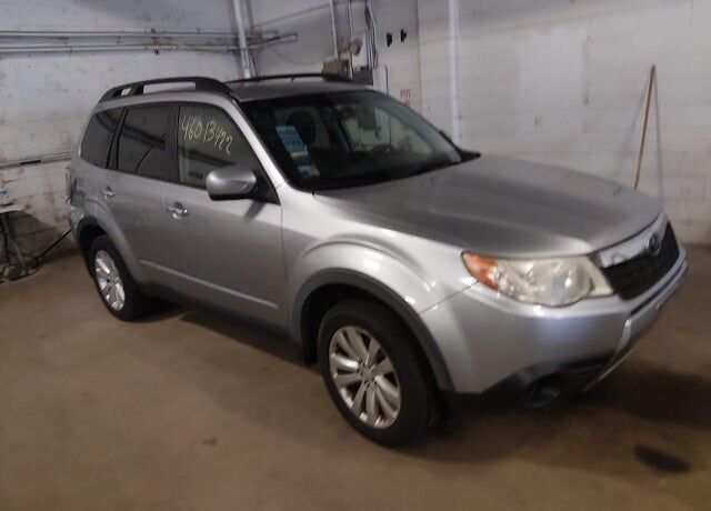 2013 SUBARU Forester