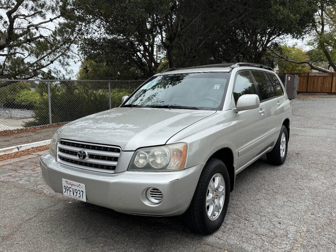 2003 TOYOTA Highlander