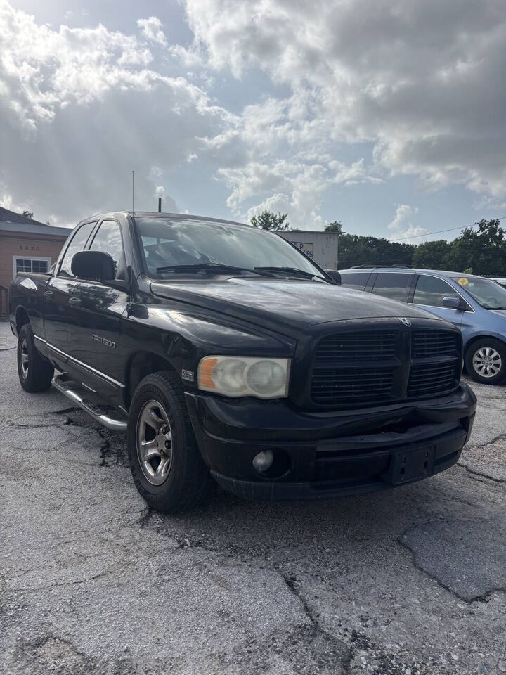 2004 DODGE Ram
