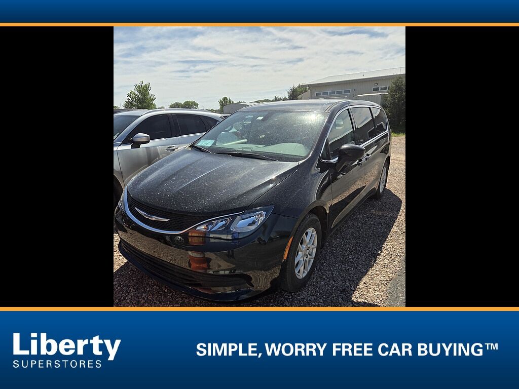 2017 CHRYSLER Pacifica