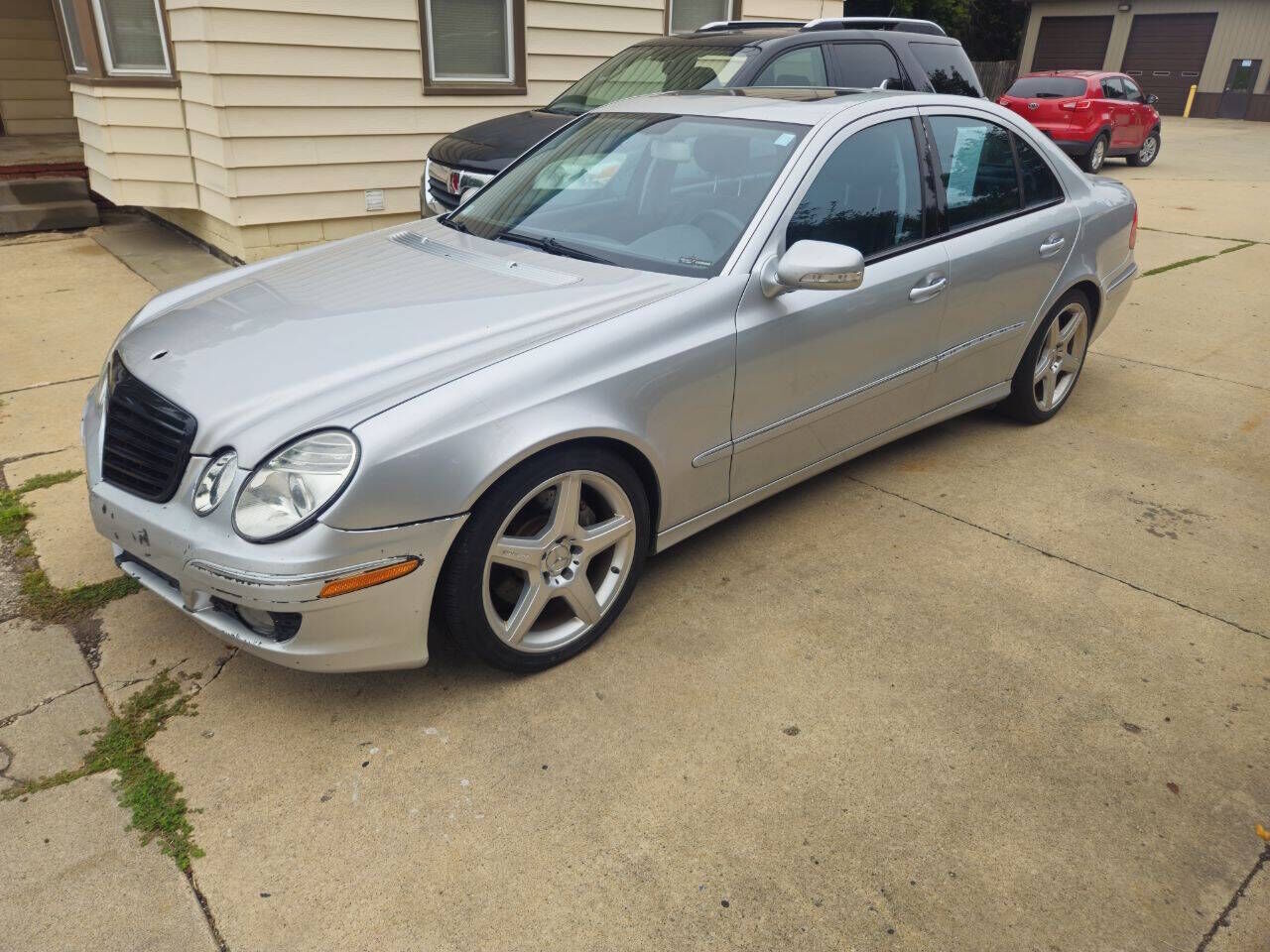 2009 MERCEDES-BENZ E-Class