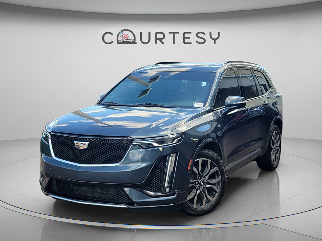 2021 CADILLAC XT6