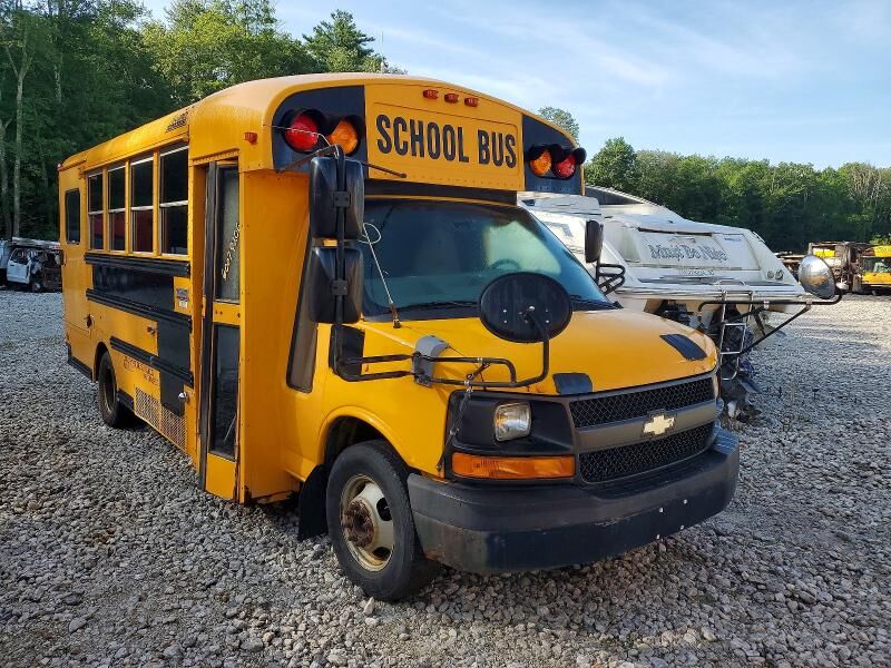 2011 CHEVROLET Express