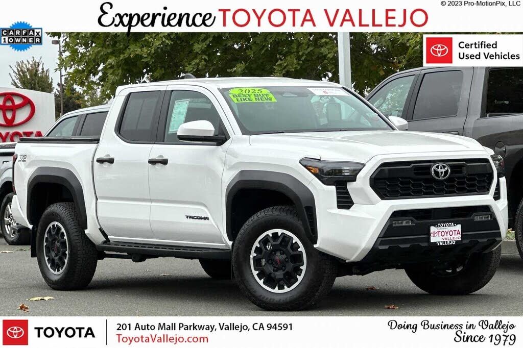 2025 TOYOTA Tacoma