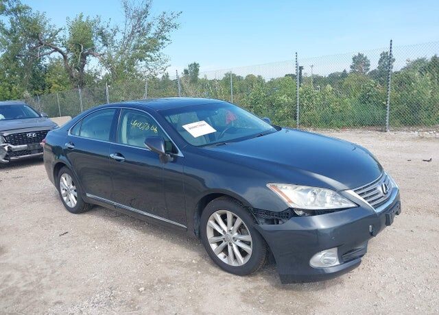 2011 LEXUS ES