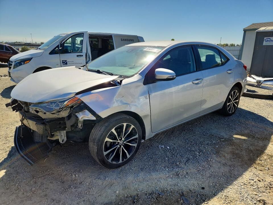 2017 TOYOTA Corolla
