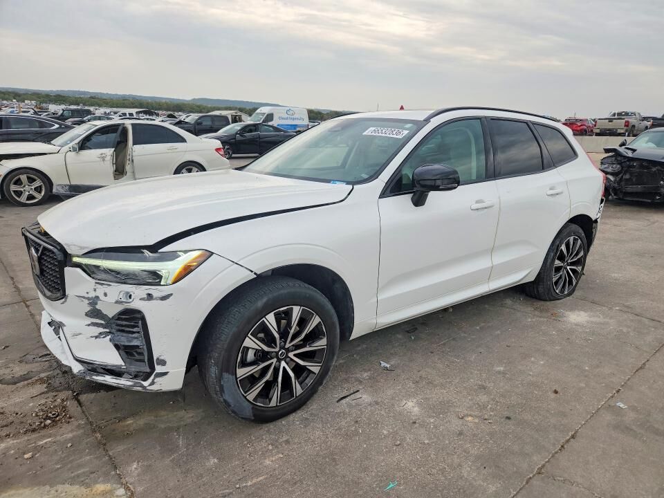2024 VOLVO XC60
