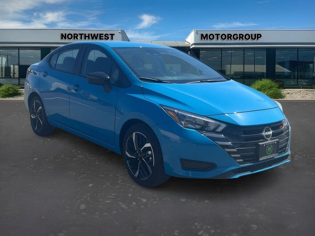 2025 NISSAN Versa
