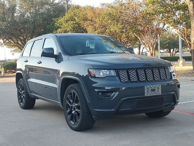 2017 JEEP Grand Cherokee