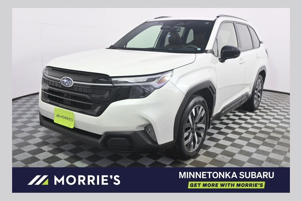 2025 SUBARU Forester