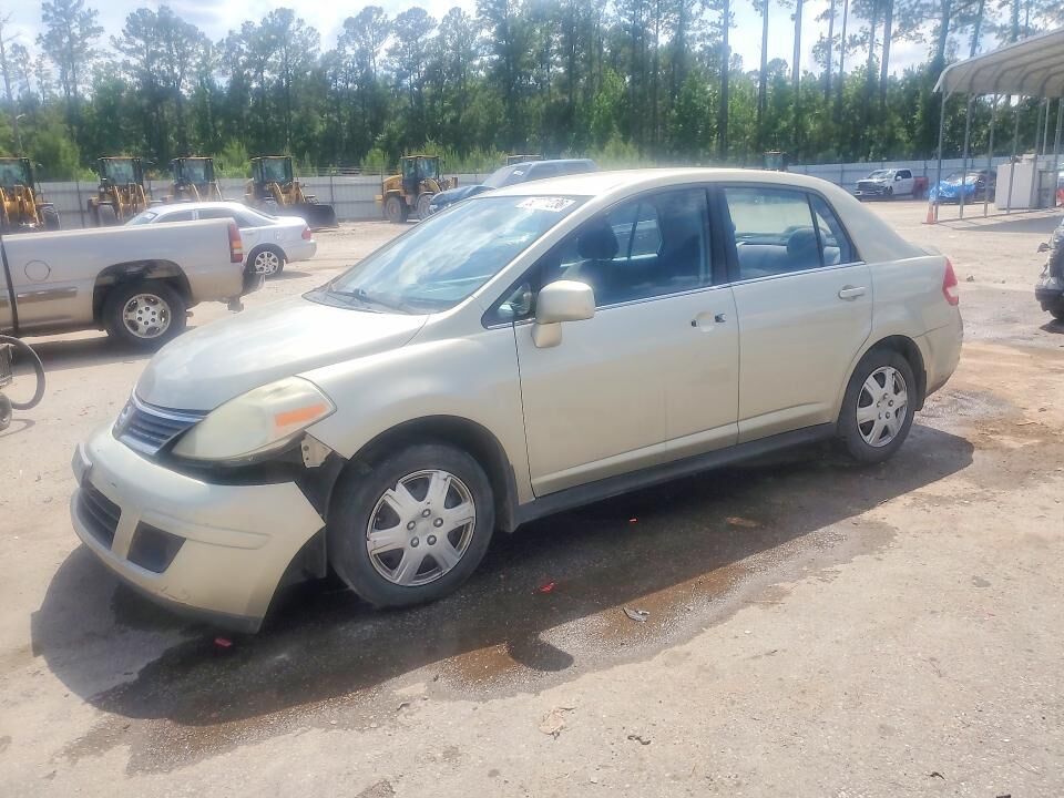 2008 NISSAN Versa