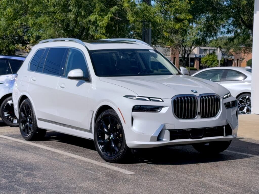 2023 BMW X7