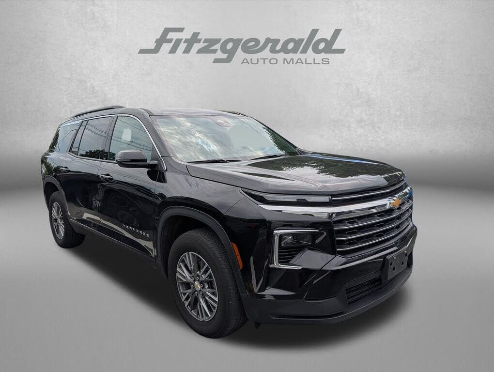 2025 CHEVROLET Traverse