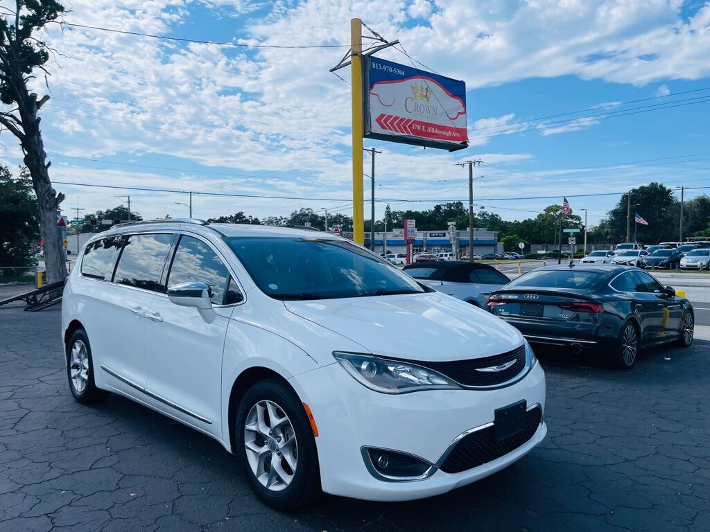 2020 CHRYSLER Pacifica