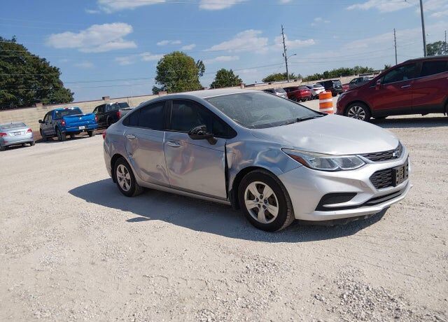 2017 CHEVROLET Cruze