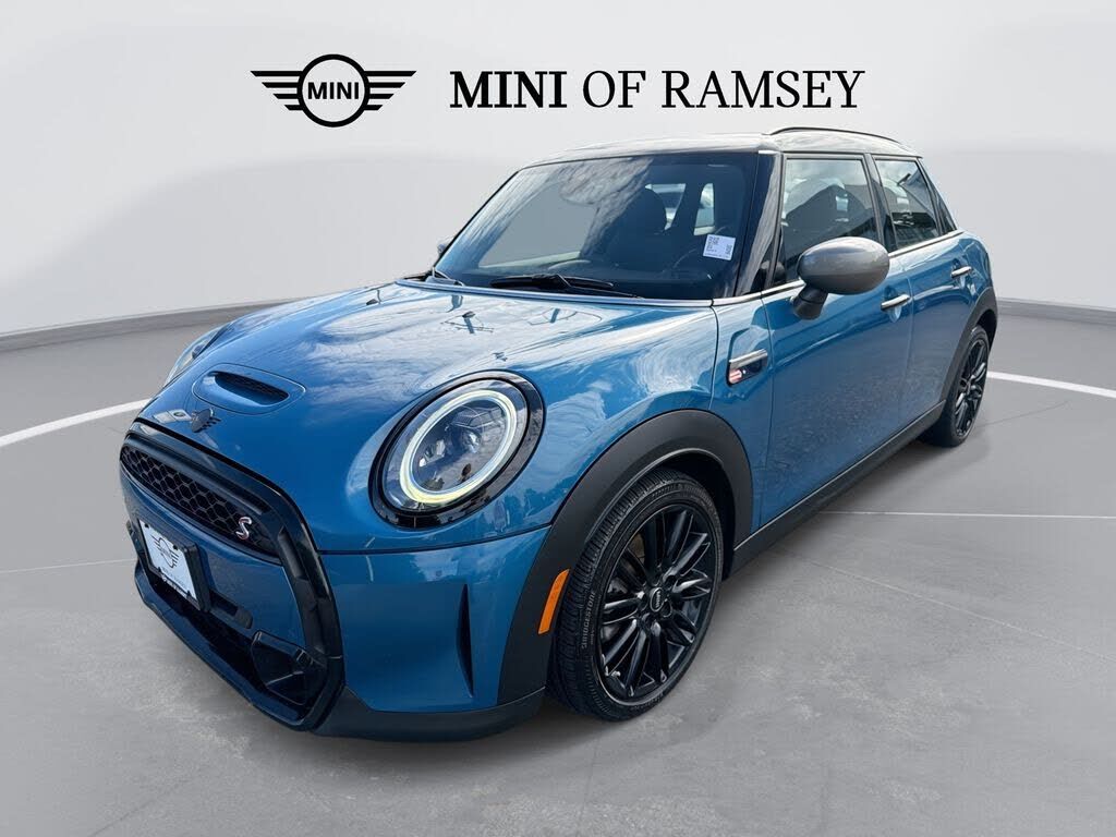 2023 MINI Hardtop