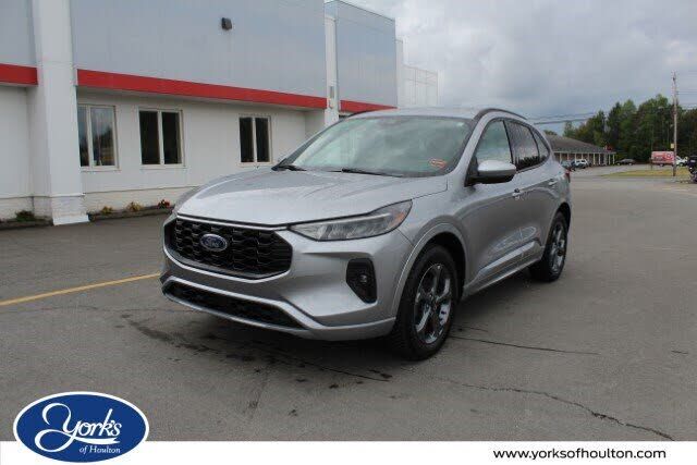 2024 FORD Escape
