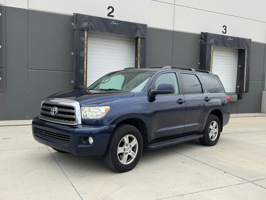 2010 TOYOTA Sequoia