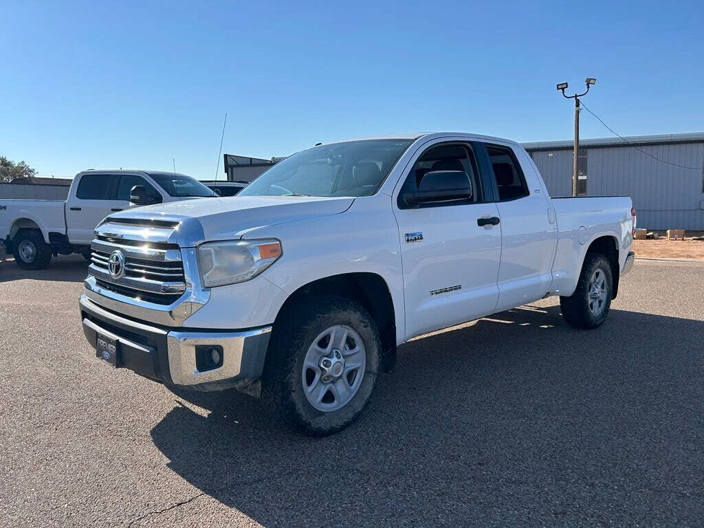 2017 TOYOTA Tundra