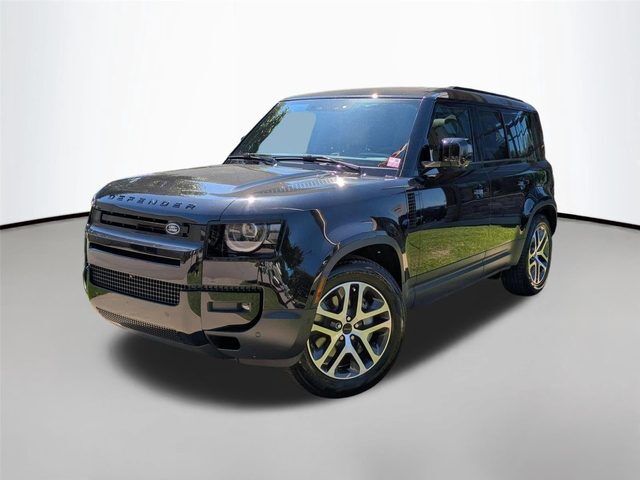 2026 LAND ROVER Defender