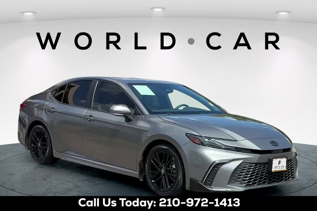 2025 TOYOTA Camry