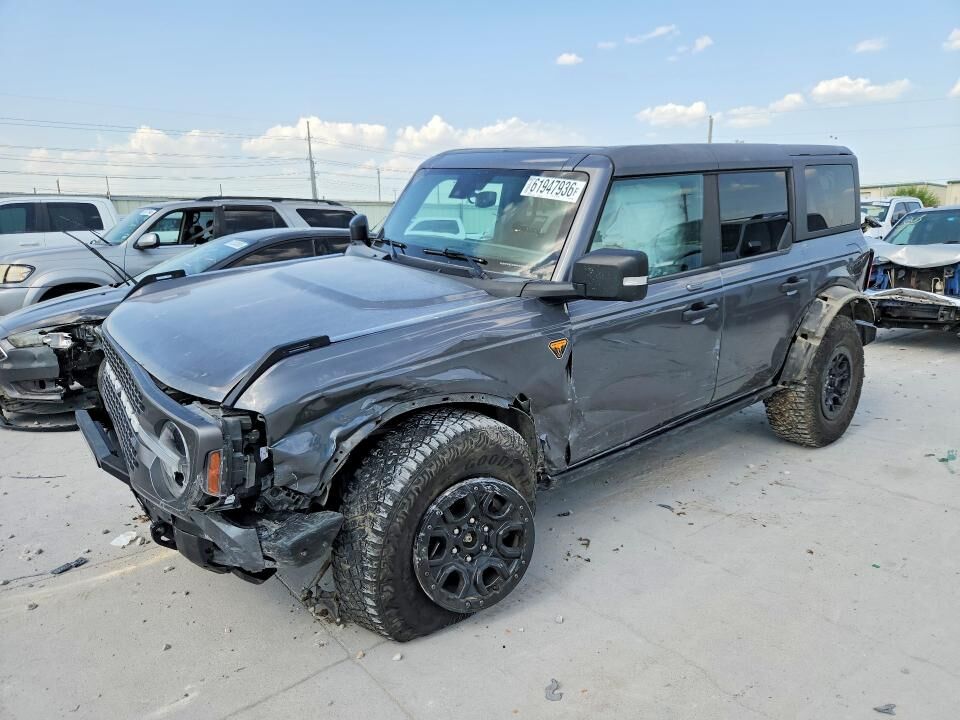 2023 FORD Bronco