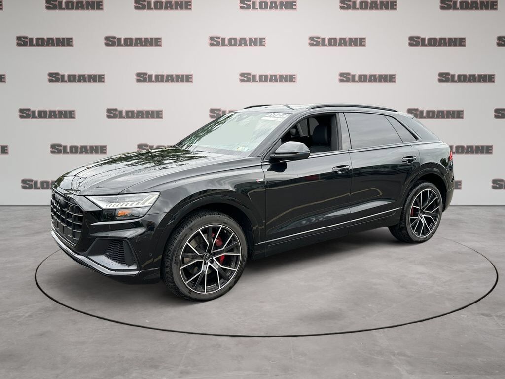 2023 AUDI Q8